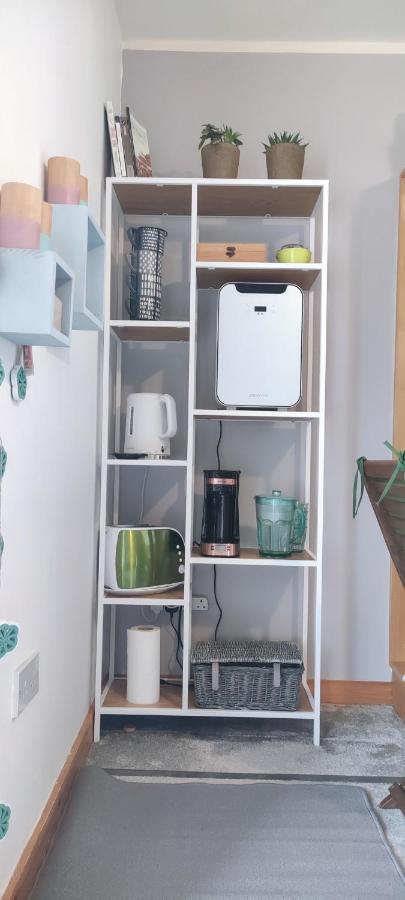 Joanna'S Studio , Key Locker By Whatsapp Own Entrance, Own Bathroom Youghal Bagian luar foto