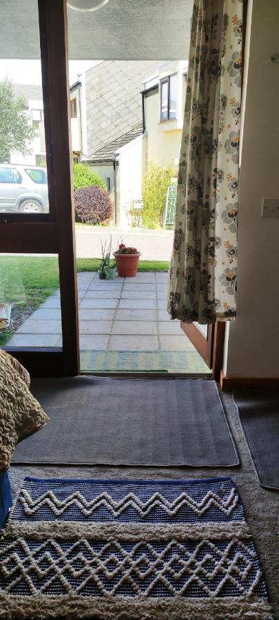 Joanna'S Studio , Key Locker By Whatsapp Own Entrance, Own Bathroom Youghal Bagian luar foto