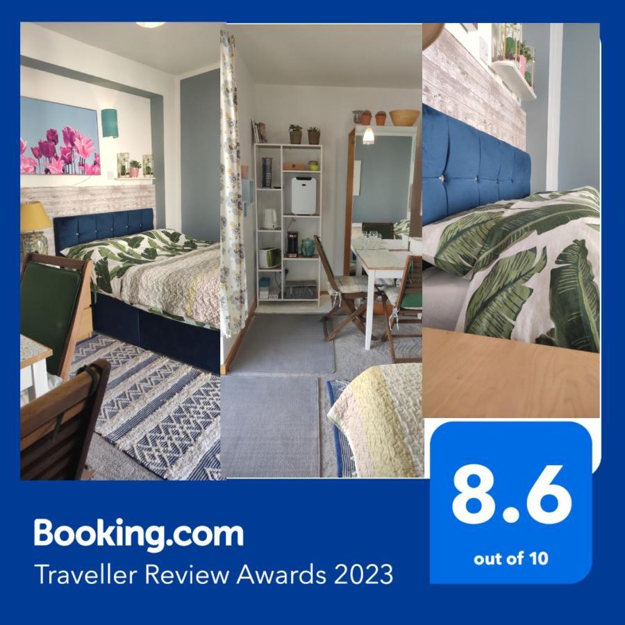 Joanna'S Studio , Key Locker By Whatsapp Own Entrance, Own Bathroom Youghal Bagian luar foto